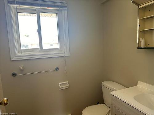 45-550 Second Street, London, ON - Indoor Photo Showing Bathroom