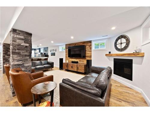 1958 Forest Valley Drive, Innisfil, ON - Indoor Photo Showing Living Room With Fireplace