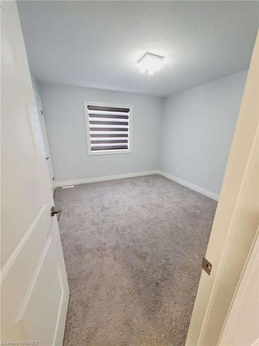 2607 Sheffield Boulevard Boulevard, London, ON - Indoor Photo Showing Other Room