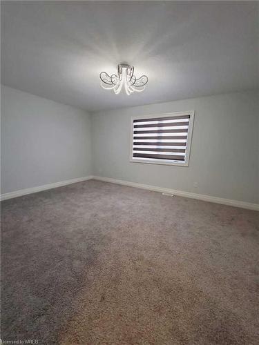 2607 Sheffield Boulevard Boulevard, London, ON - Indoor Photo Showing Other Room