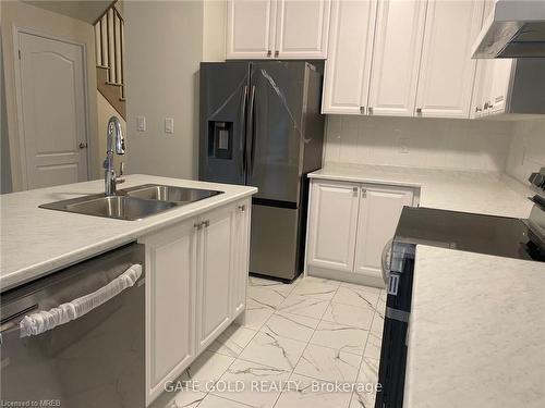 98 Blacksmith Drive, Breslau, ON - Indoor Photo Showing Kitchen With Double Sink