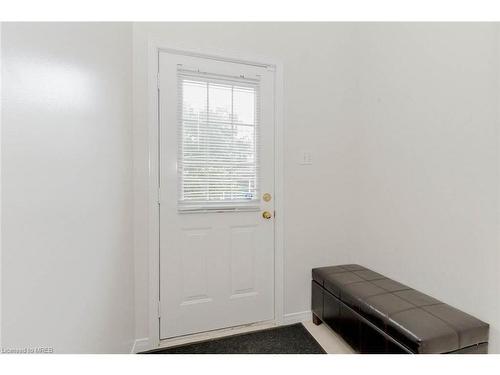 77-42 Green Valley Drive, Kitchener, ON - Indoor Photo Showing Other Room