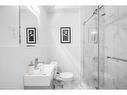 218-8 Queenston Street, St. Catharines, ON  - Indoor Photo Showing Bathroom 