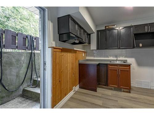 901 Lawson Road, London, ON - Indoor Photo Showing Kitchen With Double Sink