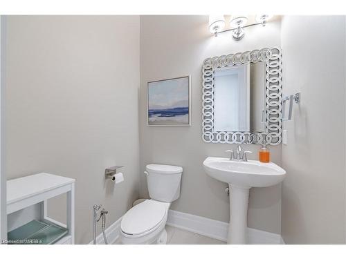 147 Mcwilliams Crescent, Oakville, ON - Indoor Photo Showing Bathroom