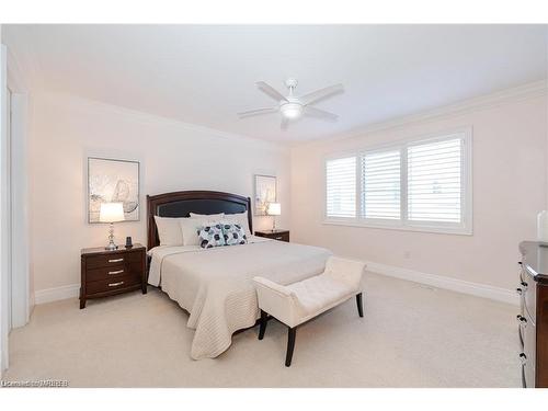 147 Mcwilliams Crescent, Oakville, ON - Indoor Photo Showing Bedroom