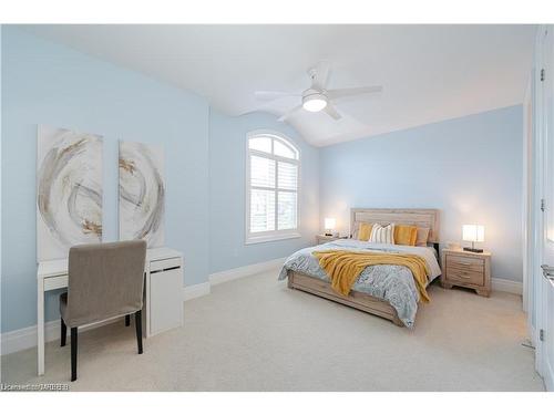 147 Mcwilliams Crescent, Oakville, ON - Indoor Photo Showing Bedroom