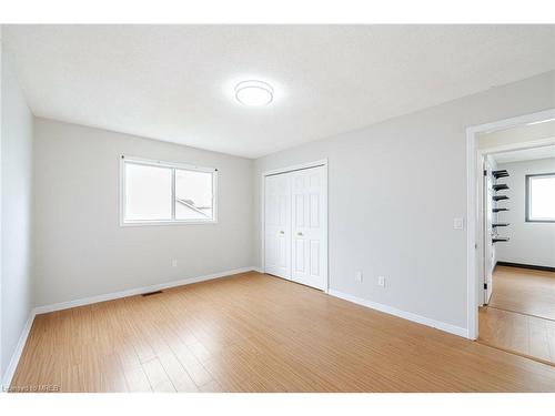 36 Poplar Crescent, Welland, ON - Indoor Photo Showing Other Room