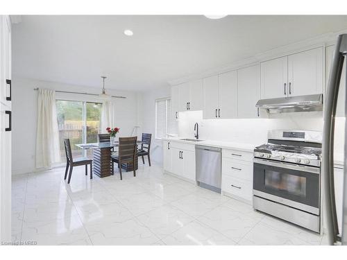1860 Devos Drive, Middlesex Centre, ON - Indoor Photo Showing Kitchen With Stainless Steel Kitchen
