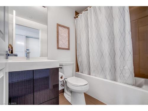 1909-251 Jarvis Street, Toronto, ON - Indoor Photo Showing Bathroom