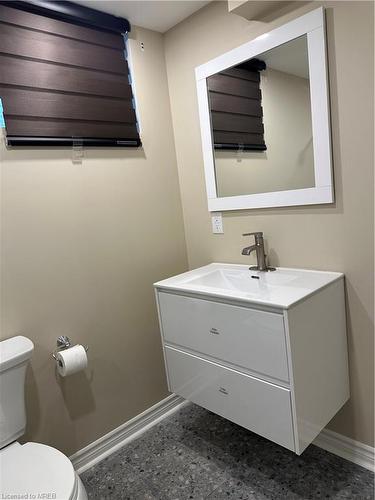 120 Bethune Avenue, Welland, ON - Indoor Photo Showing Bathroom