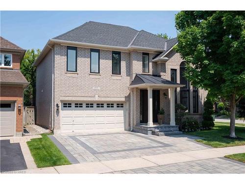 2471 Birkdale Crescent, Oakville, ON - Outdoor With Facade