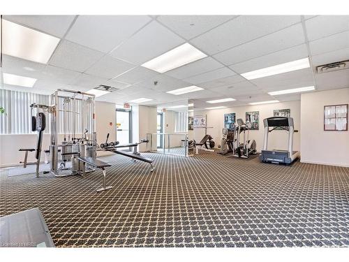 514-300 Webb Drive, Mississauga, ON - Indoor Photo Showing Gym Room