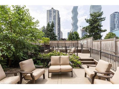 514-300 Webb Drive, Mississauga, ON - Outdoor With Deck Patio Veranda