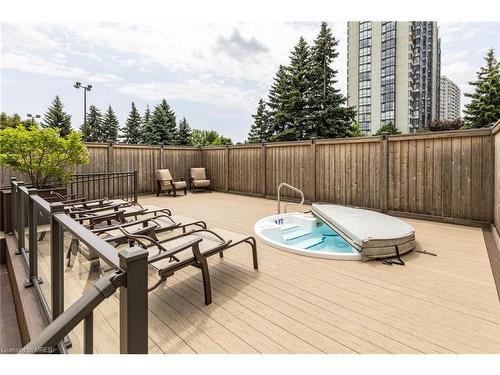 514-300 Webb Drive, Mississauga, ON - Outdoor With Deck Patio Veranda