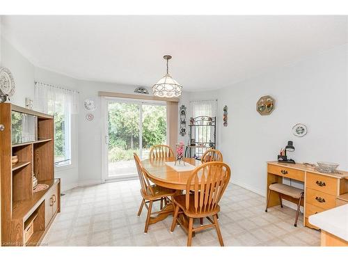 5 Pennsylvania Avenue, Wasaga Beach, ON - Indoor Photo Showing Dining Room