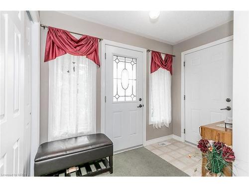 5 Pennsylvania Avenue, Wasaga Beach, ON - Indoor Photo Showing Other Room