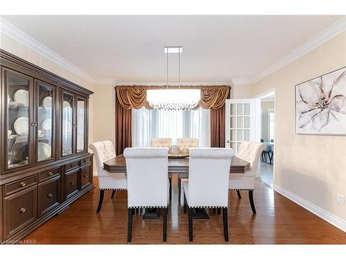 236 Nottingham Drive, Oakville, ON - Indoor Photo Showing Dining Room