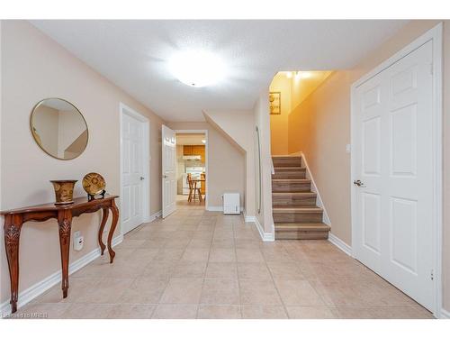 236 Nottingham Drive, Oakville, ON - Indoor Photo Showing Other Room