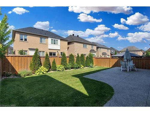 3343 Cline Street, Burlington, ON - Outdoor With Backyard