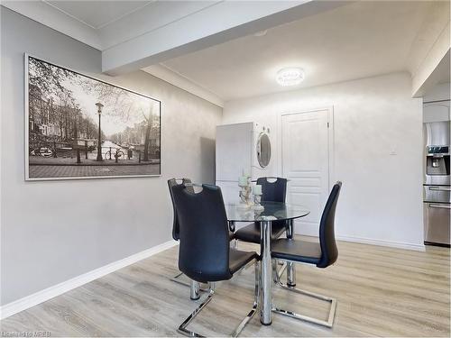 374 Book Road, Grimsby, ON - Indoor Photo Showing Dining Room