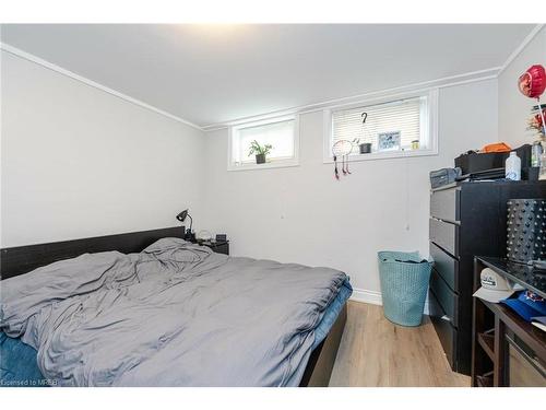 9 Ridge Drive, Oakville, ON - Indoor Photo Showing Bedroom