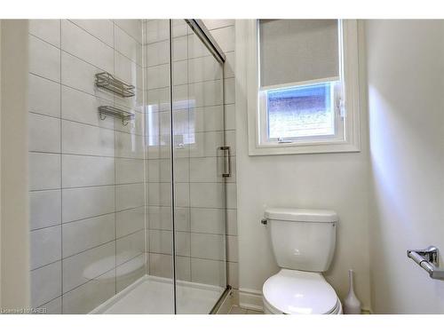 395 Humphrey Street Street, Hamilton, ON - Indoor Photo Showing Bathroom