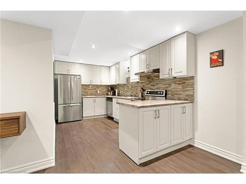 149 Shephard Avenue Avenue, Alliston, ON - Indoor Photo Showing Kitchen With Upgraded Kitchen