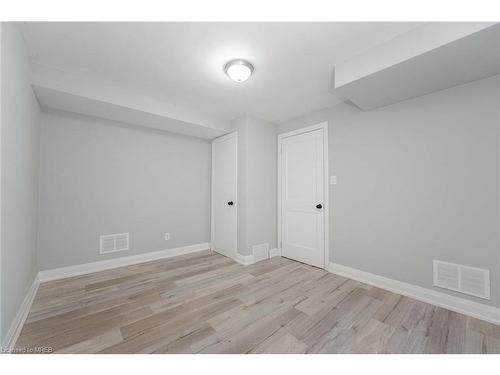 83 Grange Avenue, Welland, ON - Indoor Photo Showing Other Room