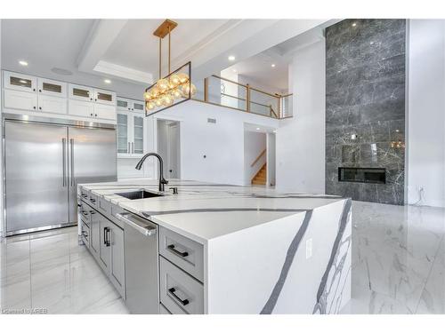 3530 Fiorina Street, Lasalle, ON - Indoor Photo Showing Kitchen With Upgraded Kitchen
