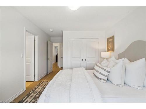 465 Thornborrow Court, Milton, ON - Indoor Photo Showing Bedroom