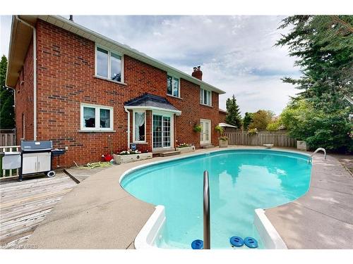 5270 Giacco Court, Mississauga, ON - Outdoor With In Ground Pool With Exterior