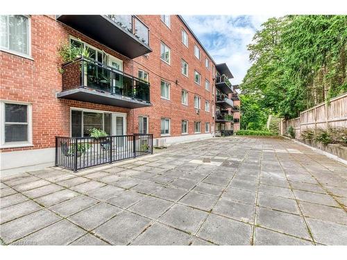 109-158 Crescent Road, Toronto, ON - Outdoor With Exterior