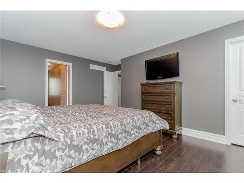 22 Mcintyre Lane Lane, Grand Valley, ON - Indoor Photo Showing Bedroom