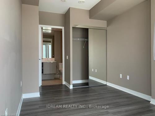 901-3883 Quartz Road, Mississauga, ON - Indoor Photo Showing Other Room