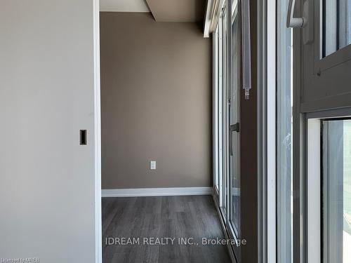 901-3883 Quartz Road, Mississauga, ON -  Photo Showing Other Room