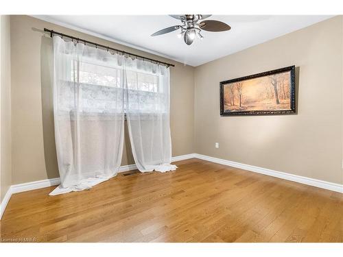 72 Richelieu Drive, St. Catharines, ON - Indoor Photo Showing Other Room