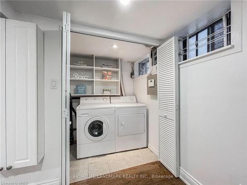 348 Roselawn Avenue, Toronto, ON - Indoor Photo Showing Laundry Room