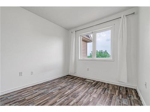 82 Trowbridge Street, Woolwich, ON - Indoor Photo Showing Other Room