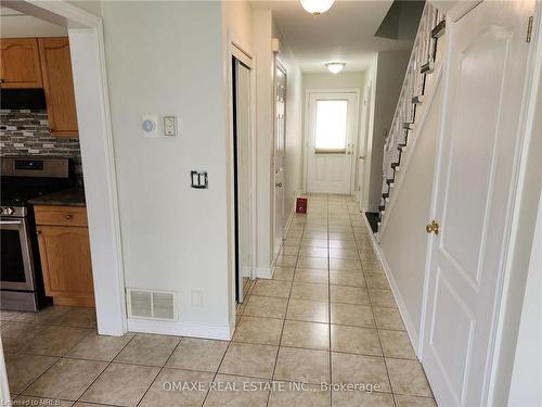 62 Raspberry Trail, Thorold, ON - Indoor Photo Showing Other Room