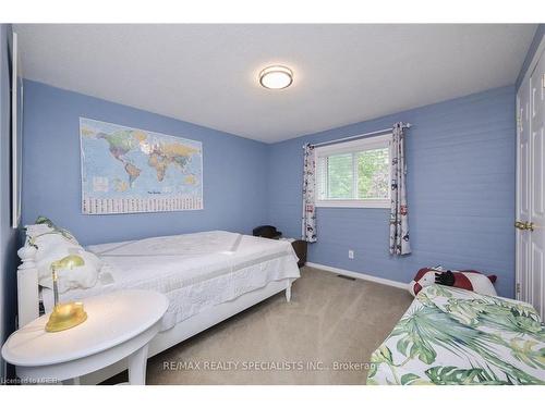 41 Passmore Avenue, Orangeville, ON - Indoor Photo Showing Bedroom