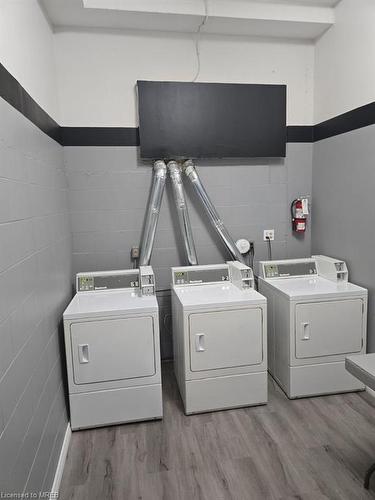 210-8 Queenston Street, St. Catharines, ON - Indoor Photo Showing Laundry Room