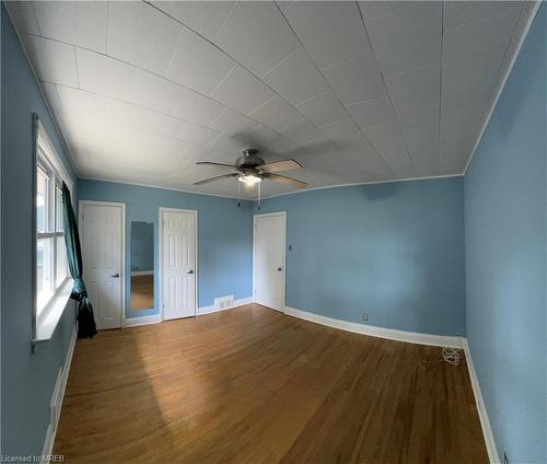Upper Level-250 Macdonald Avenue, Belleville, ON - Indoor Photo Showing Other Room