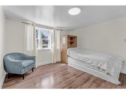 152 Binscarth Road, Kitchener, ON - Indoor Photo Showing Bedroom