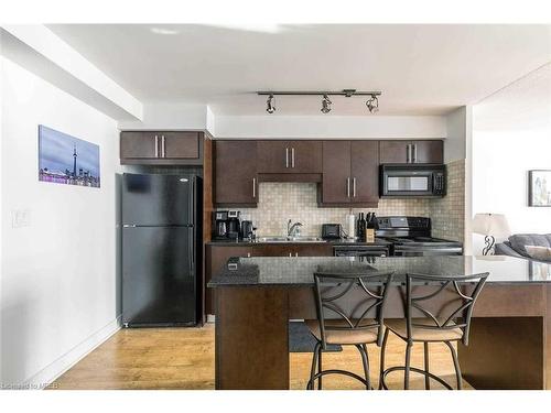 1109-20 Blue Jays Way, Toronto, ON - Indoor Photo Showing Kitchen With Double Sink