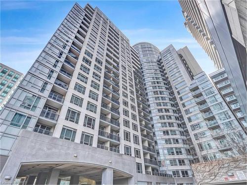 909-20 Blue Jays Way, Toronto, ON - Outdoor With Balcony With Facade