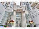 1435-250 Wellington Street W, Toronto, ON  - Outdoor 