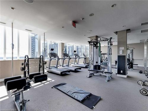 1435-250 Wellington Street W, Toronto, ON - Indoor Photo Showing Gym Room