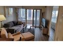 1435-250 Wellington Street W, Toronto, ON  - Indoor Photo Showing Living Room 