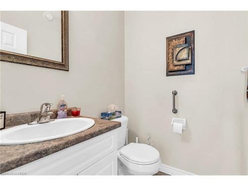 24-254 Summerfield Drive, Guelph, ON - Indoor Photo Showing Bathroom